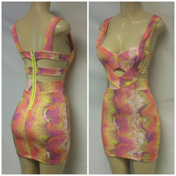 Hottie Dresses & Skirts - HOTTIE, Cutout Dress, size Small!